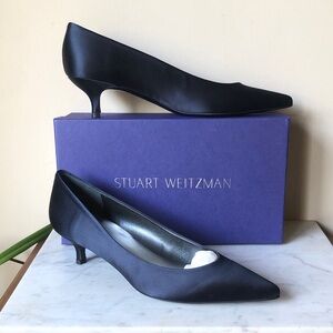 Stuart Weitzman Navy Blue Satin Pointed Kitten Heels New in Box